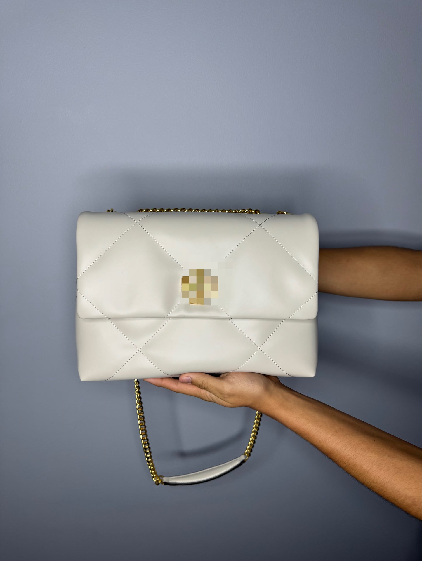 Milky White Purse